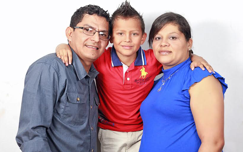 Interviewee Douglas Mendoza with his wife and son.