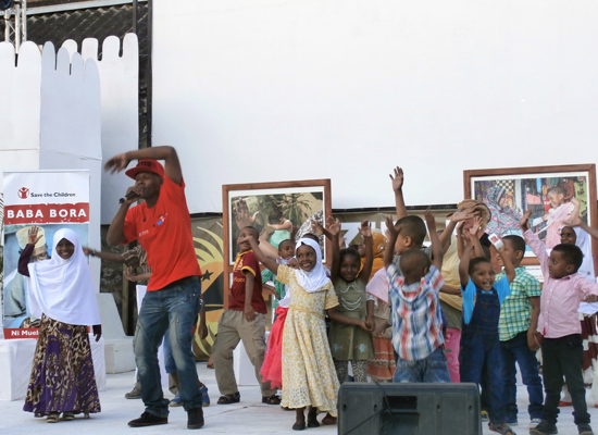 Musical performance with children at the Zanzibar International Film Festival 2015.