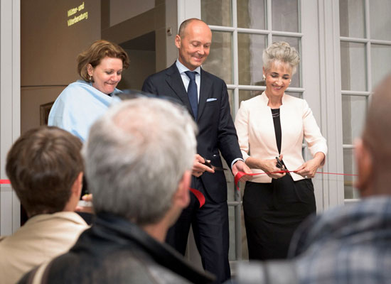 The ribbon-cutting ceremony at the MenCare Switzerland launch event.